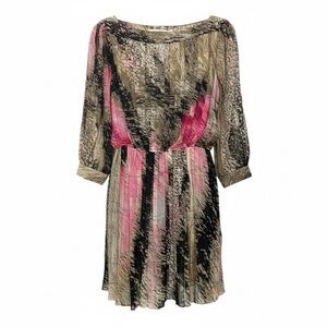 Diane Von Furstenberg Tan, Pink and Black Long Sleeve Dress size 8